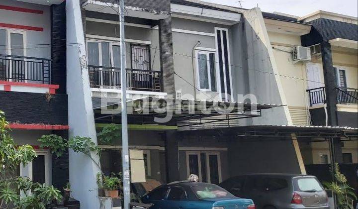 RUMAH 2 LANTAI SIAP HUNI PERUMAHAN DALAM KOTA 1