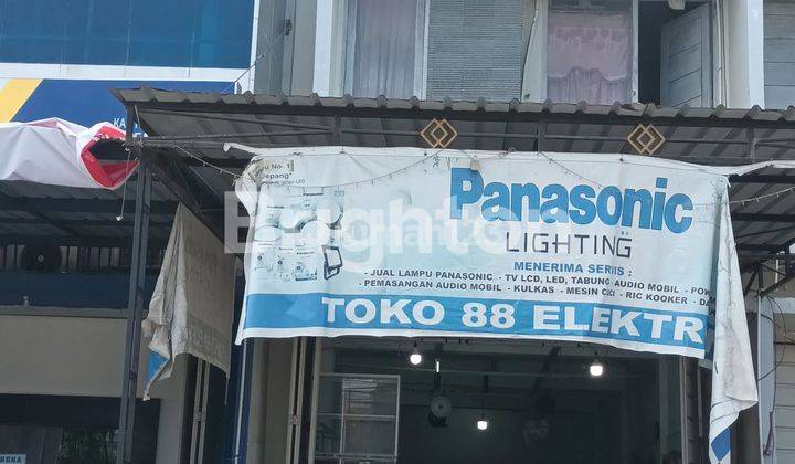 kan/  Ruko posisi strategis pinggir jalan 1