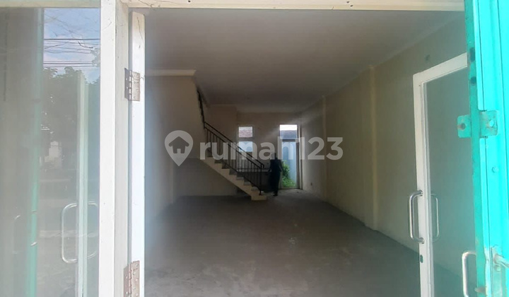 Driyorejo Sentraland Gresik 3 Shop Houses Driyorejo Sentraland Gresik 3 Shop Houses