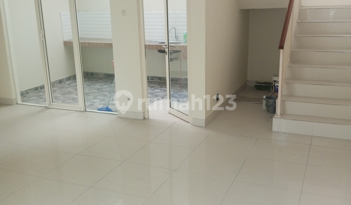 Rumah Baru Grand Pakuwon Surabaya 2