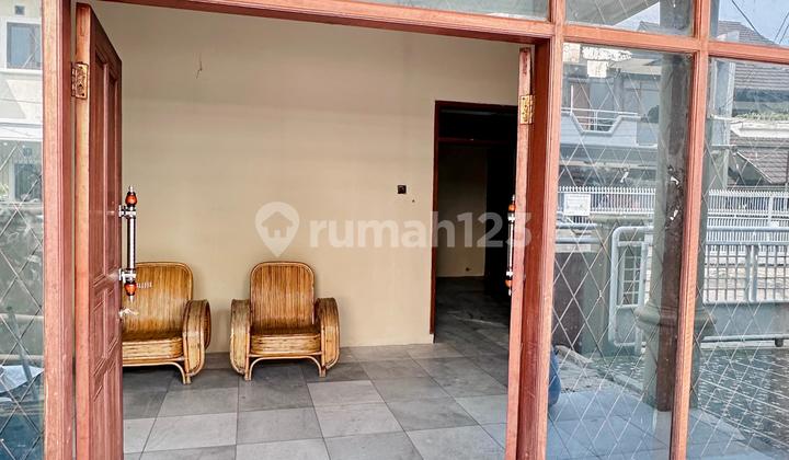 Rumah.besar Siaphuni.di.kota Rumah 2