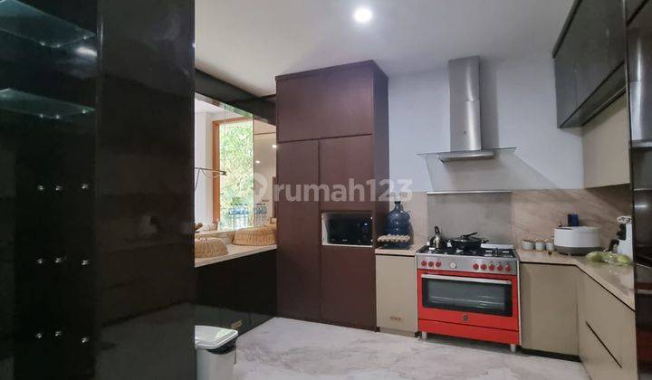 Beautiful Modern House Furnished With Best View Rooftop
