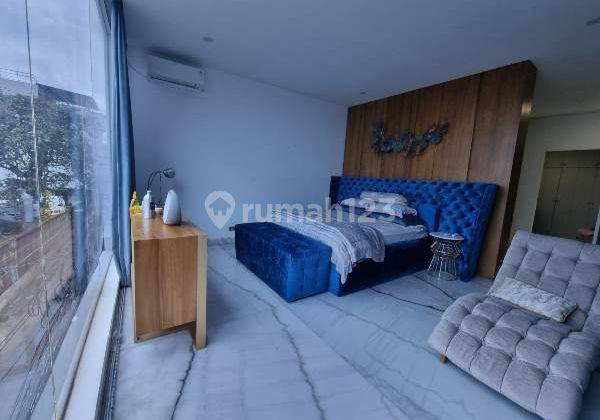 Beautiful Modern House Furnished With Best View Rooftop