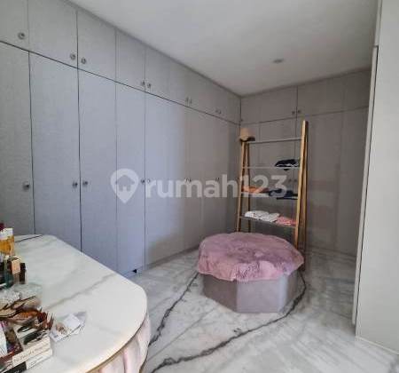 Beautiful Modern House Furnished With Best View Rooftop