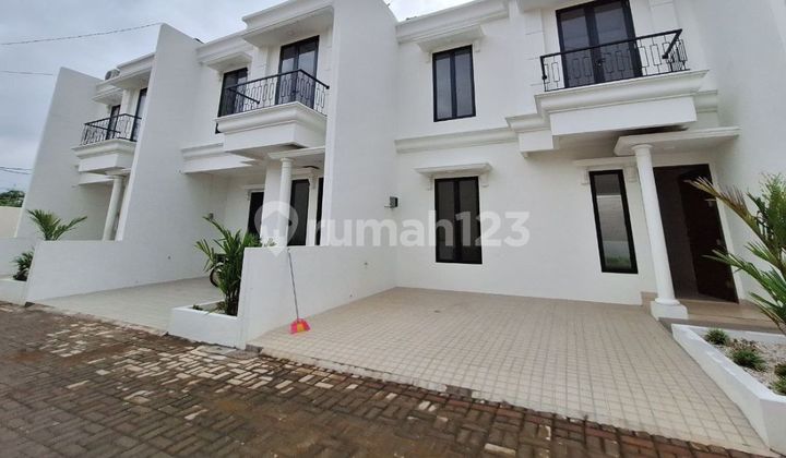 Rumah dijual Mewah Murah Jl.Ratna, Bekasi dekat ke Tol Jatibening 1