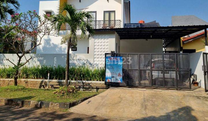 Rumah Dijual Murah 2 Lt, Luas, Hook, Cikunir, Jatibening, Bekasi  1