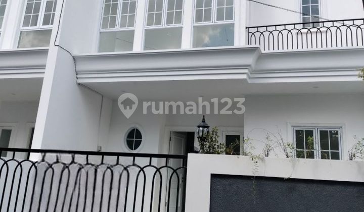 Rumah dijual Murah, Jatiwaringin, Bekasi 5 Menit Tol Pondok Gede