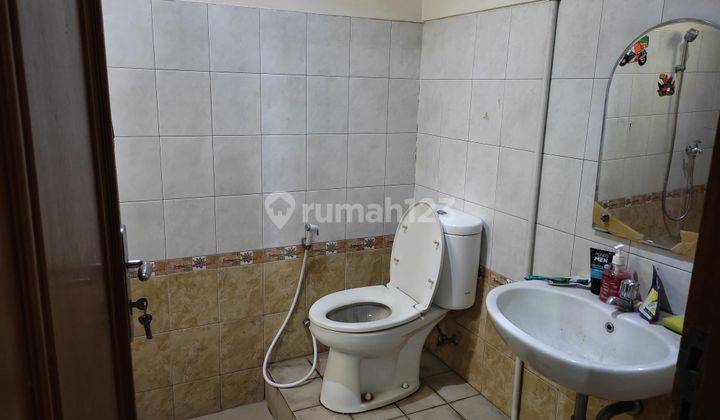 Rumah 2,5 Lantai Full Furnish 5 Kt Di Lubang Buaya, Jakarta Timur 8