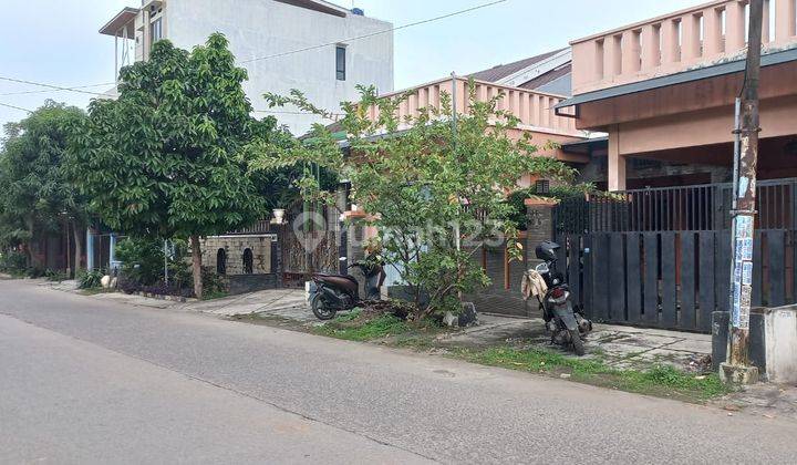 Rumah Kokoh Cocok Tempat Usaha di Vila Mutiara Gading 3, Bekasi 2