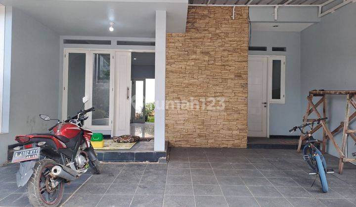 Rumah Murah 2 Lantai di Harapan Indah, Bekasi Super Lengkap, SHM 2