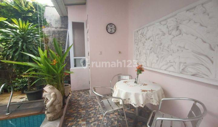 Rumah Dijual Murah 3 Lt. Ada Kolam Renang Cipinang, Jakarta Timur 2