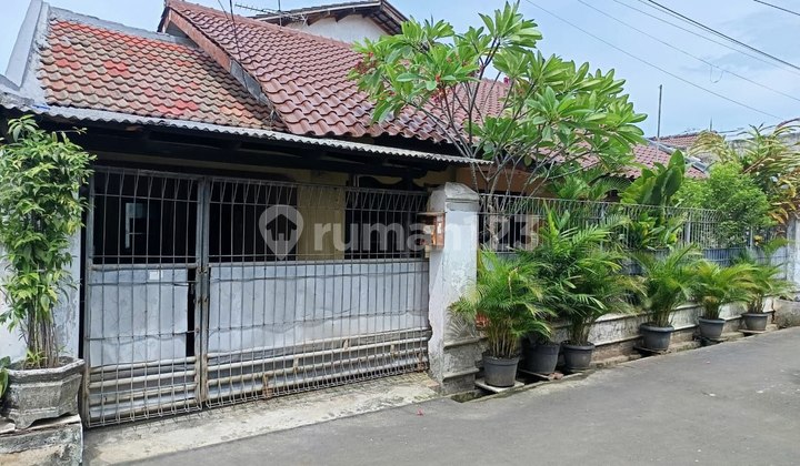 Rumah Dijual Murah Luas, 1,5 LT. Jatiwaringin Pondok Gede, Bekasi Rumah Dijual Murah Luas, 1,5 LT. Jatiwaringin Pondok Gede, Bekasi