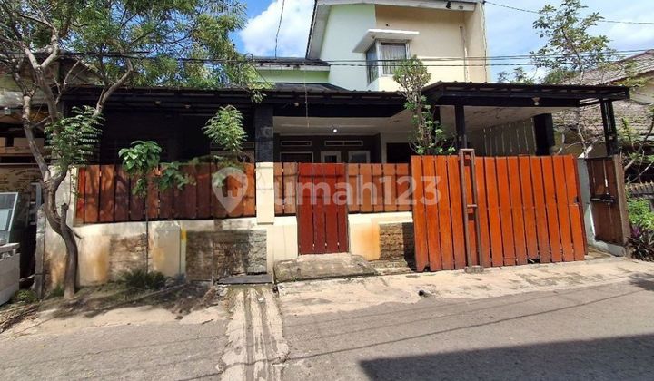 Rumah dijual Murah 1,5 Lt. Jatimakmur Bekasi dekat LRT Jatibening Rumah dijual Murah 1,5 Lt. Jatimakmur Bekasi dekat LRT Jatibening