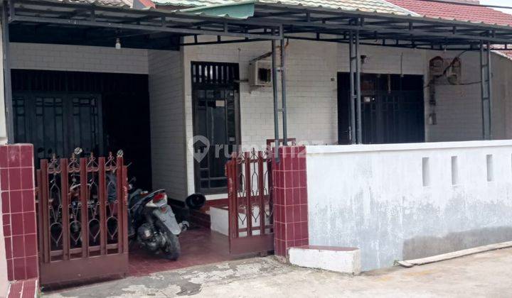 Rumah Dijual 1,5 Lantai, Kokoh, Jakasetia Nempel Galaxy, Bekasi 2