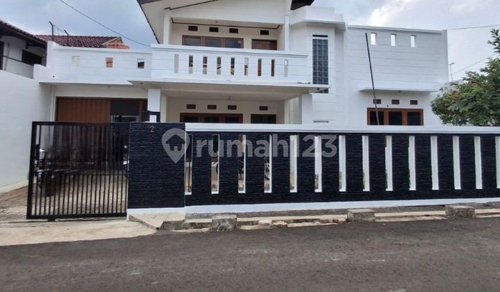 Rumah dijual Murah, Luas 2 Lt. Pondok Kelapa, Jakarta Timur, SHM