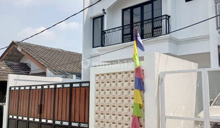 Rumah Dijual Baru Jatibening, Bekasi Dekat Ke Stasiun Lrt, SHM 1