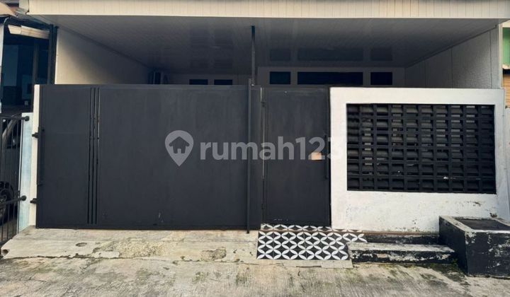 Rumah Dijual Murah Siap Huni Jatimakmur, Bekasi Dekat LRT Cikunir Rumah Dijual Murah Siap Huni Jatimakmur, Bekasi Dekat LRT Cikunir