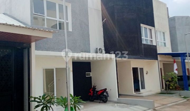 Rumah Dijual 2,5 LT. Pondok Melati, Bekasi 7 Menit Tol Jatiwarna 1