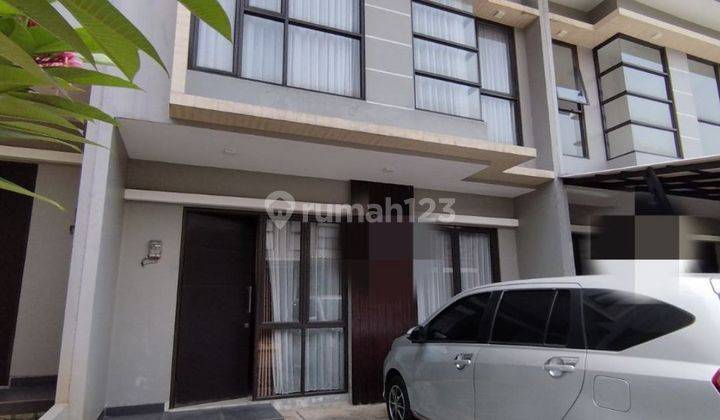 Rumah Dijual Murah, Emerald Terrace, Bekasi Dekat Ke Tol Jatiasih 1