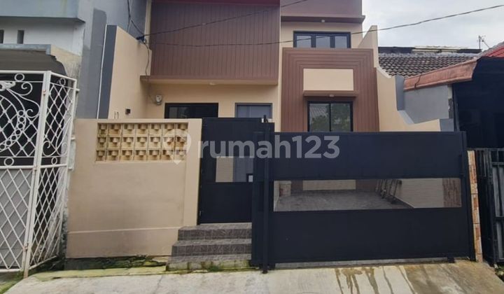 Rumah Dijual Murah, 2 Lantai, Baru, Telaga Mas, 5 Menit Stasiun Bekasi Rumah Dijual Murah, 2 Lantai, Baru, Telaga Mas, 5 Menit Stasiun Bekasi