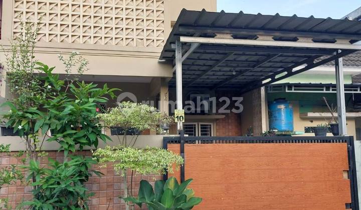 Rumah dijual Murah 2 Lantai, Full Renov, Metland Cileungsi, SHM