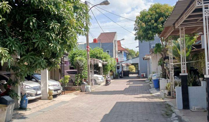 Rumah Hook Dijual, Luas di Rawalumbu, 15 Menit Tol Bekasi Timur 2