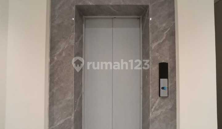 Boarding House for Sale Cheap, Salemba, East Jakarta 5 Minutes from Cipto, SHM 2