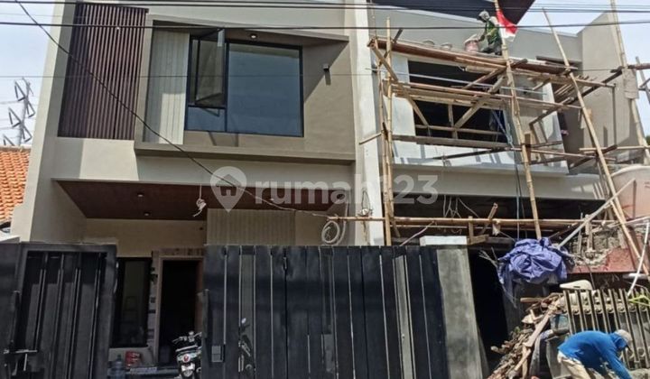 Rumah dijual Baru Rawamangun, Jakarta Timur dekat RS Persahabatan