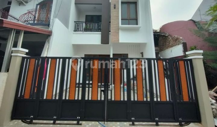 Rumah dijual Murah 2 Lantai Baru, Pondok Bambu, Jakarta Timur Rumah dijual Murah 2 Lantai Baru, Pondok Bambu, Jakarta Timur