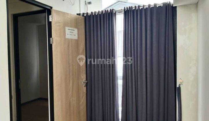 Dijual 1 Unit Rumah 2 Lantai 2 Kamar Tidur 2 Kamar Mandi Di Kiic Karawang 9