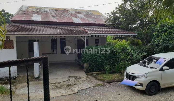 Dijual Cepat Rumah Asri Posisi Hook, Lokasi Strategis 1