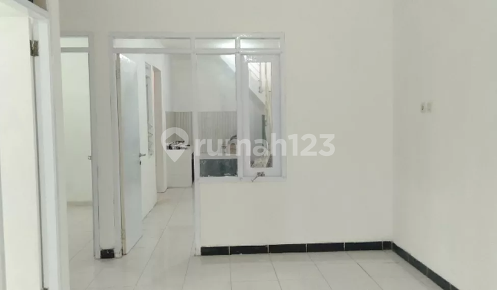 Di Kontrakan Rumah 3 Kamar Tidur di Belakang Rsud di Karawang Barat 8