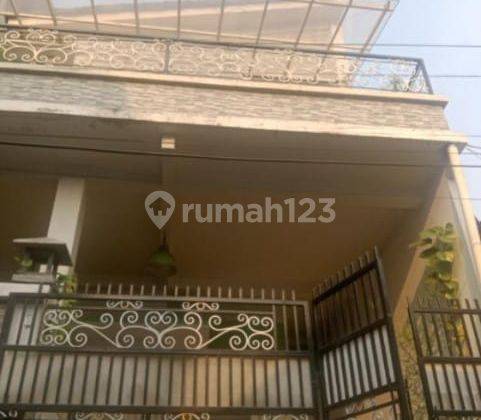 Rumah Town House Cipayung Jakarta Timur 2