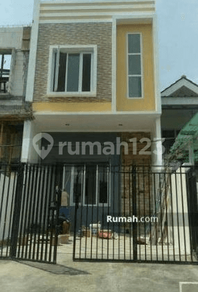 DIJUAL RUMAH BARU MILENIALIS HADAP TIMUR,LOKASI STRATEGIS,HARGA EKONOMIS DI PERUM.GADING GRIYA RESIDENCE.JAKARTA - UTARA 2