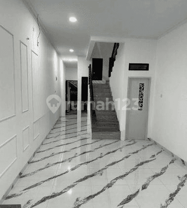 DIJUAL CEPAT 3-UNIT RUMAH BARU INDENT 3-LANTAI, HARGA MURAH, HUNIAN AMAN & NYAMAN, LOKASI STRATEGIS JL.DUKUH BARAT - I, TANJUNG DUREN UTARA,JAKARTA - BARAT, DEKAT MALL TAMAN ANGGREK & CENTRAL PARK 2