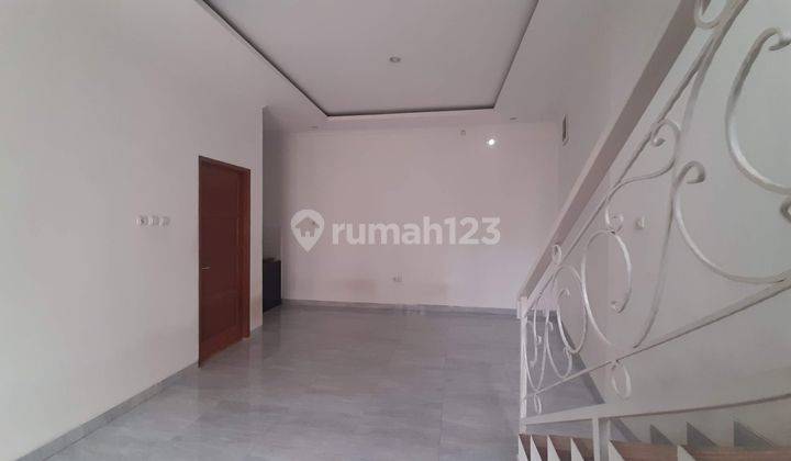 Rumah Baru Dalam Cluster Akses 2 Mobil Dekat Toll Tb Simatupang 8