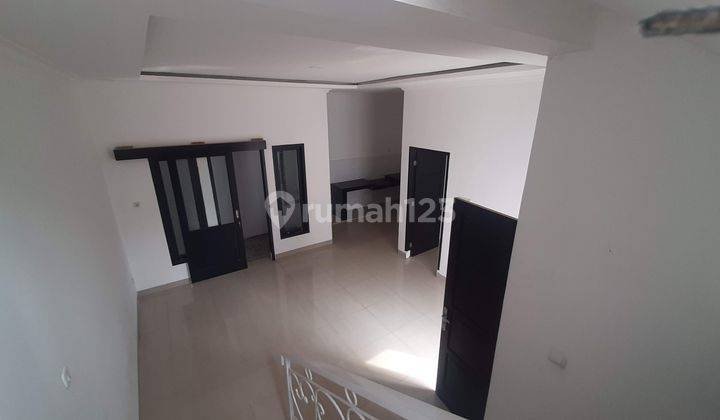 Rumah Baru Dalam Cluster Akses 2 Mobil Dekat Toll Tb Simatupang 34