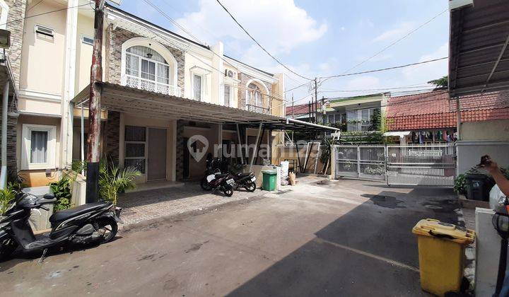 Rumah Dalam Townhouse One Gate System Akses Kalibata Dan Pgc 1