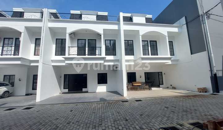 Rumah Cluster Elit di Bangka Kemang, Akses Jl. Kapten Tendean, Kuningan, dan Gatsu