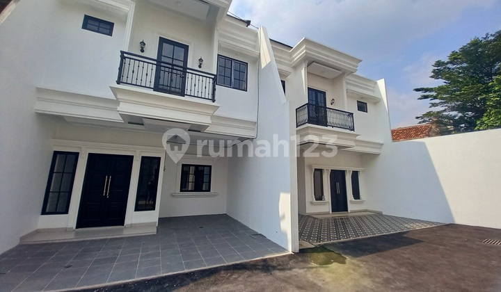 Rumah murah, siap huni, strategis & dekat sekolah Al-Azhar Jagakarsa 2