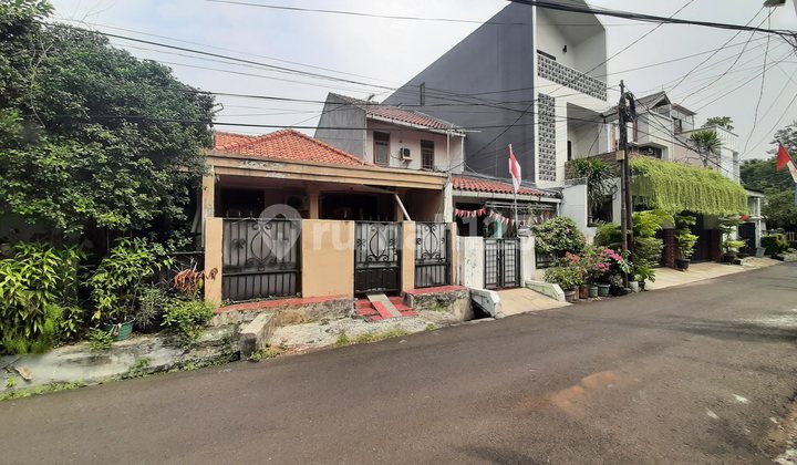 Rumah Murah Area TB Simatupang Pasar Minggu Dalam Kompleks Yang Aman Asri