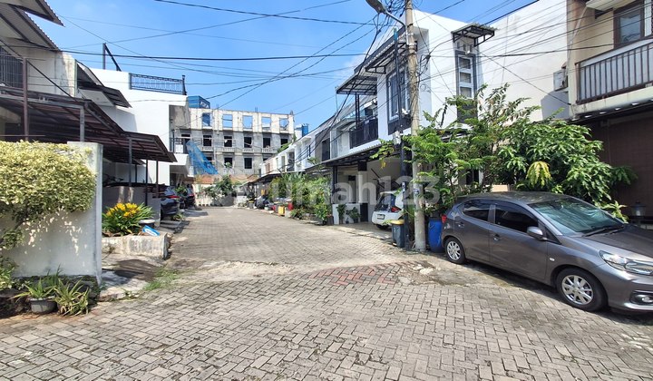 Siap Huni Rumah Cluster Full Security Dekat Pejaten dan TB Simatupang 2