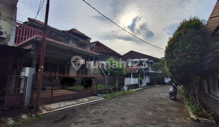 Rumah Mewah Murah Tb Simatupang Dekat Aeon Mall Tanjung Barat dan Toll Gate Antam