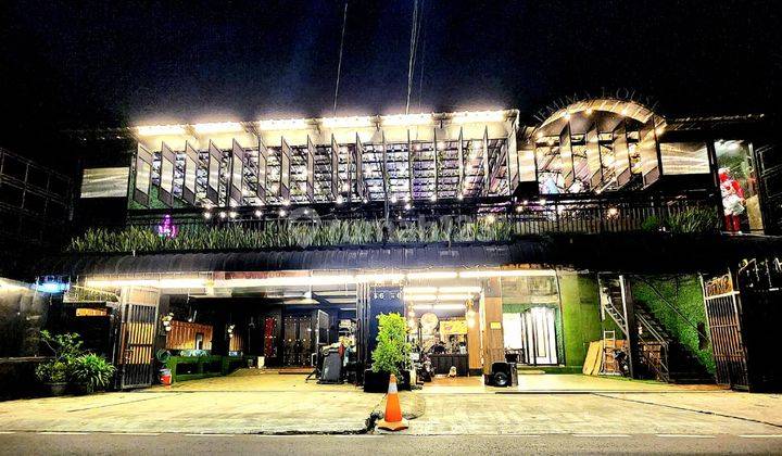 Kafe Resto Pinggir Jalan Beserta 2 Hunian Rumah Gandeng Jati Padang Jakarta Selatan 2
