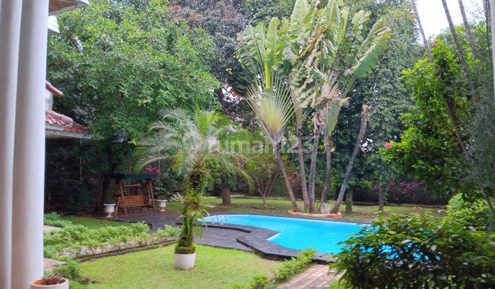 FOR RENT RUMAH SEWAKAN TEPI JALAN  RAYA COCOK BUAT KANTOR SWIMMING POOL CIPETE JAKARTA SELATAN 