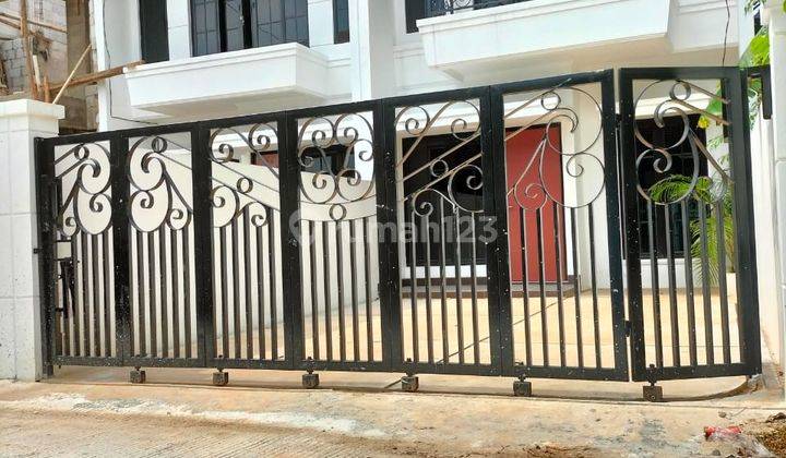 Et.hunian Elegant Siap Huni Modern Classic Style Kodau Jatiwarna 5