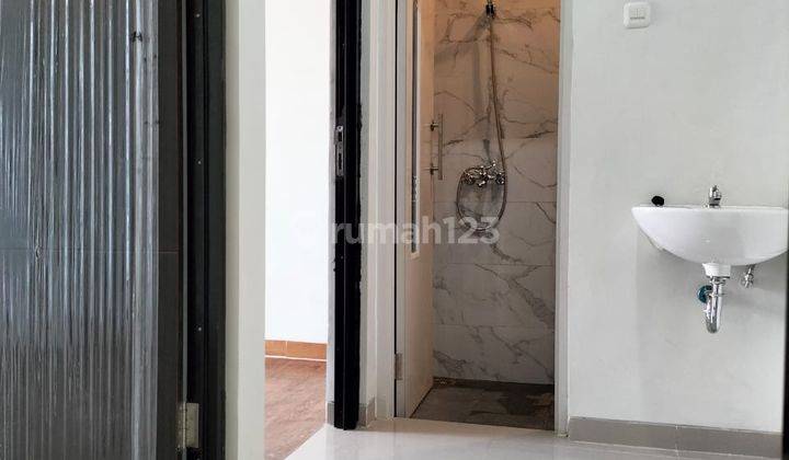 Et.hunian Elegant Siap Huni Modern Classic Style Kodau Jatiwarna 9