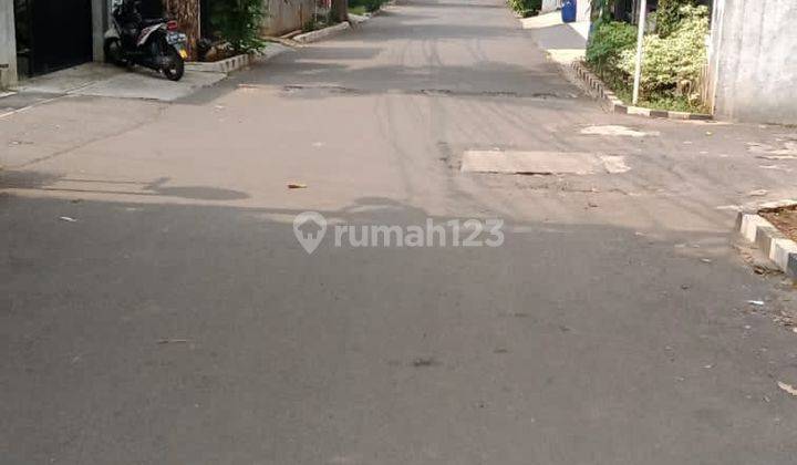 T288.rumah Dalam Komplek Di Kalisari Pasar Rebo Jakarta Timur. 5