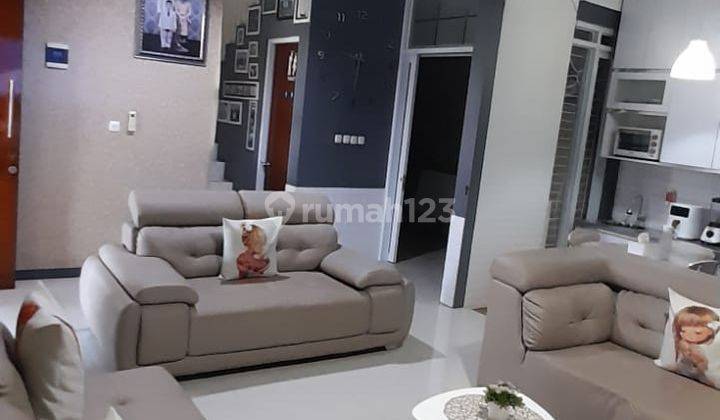 Iq.rumah Mewah 2lt Murah Di Cluster Elit Ciwastra Full Furnished