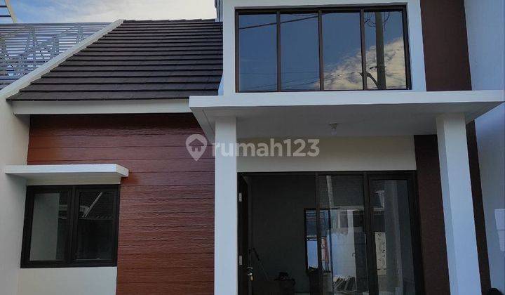 Di jual Rumah di Grand anggaswangi Sukodono Sidoarjo  1